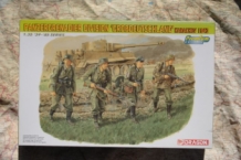 images/productimages/small/GERMAN INFANTRY UKRAINE SUMMER 1943 Dragon 6153 doos.jpg